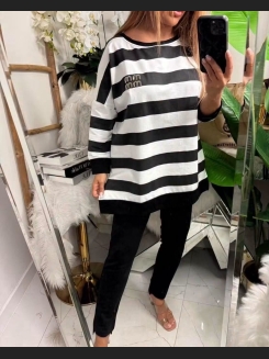 Swobodna bluza w szerokie paski w kolorze śmietankowo-czarnym